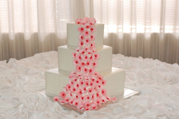 Amazing Cakes Wedding Cakes In Anaheim