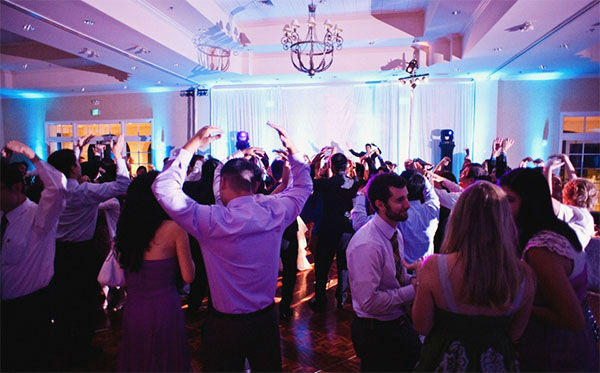 Hilo Productions Orange County Wedding DJ In Costa Mesa