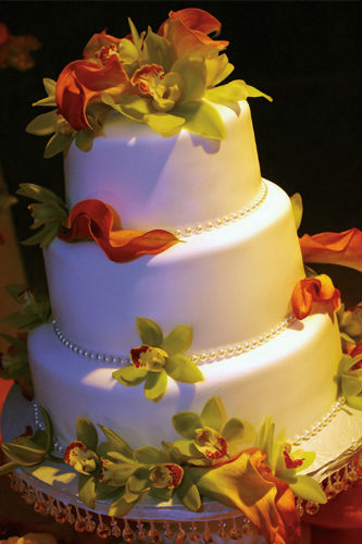 Luscious Organic Desserts Wedding Cakes In Orange County