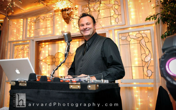 Diamond DJs Entertainment Orange County Wedding DJ In Rancho Santa Margarita