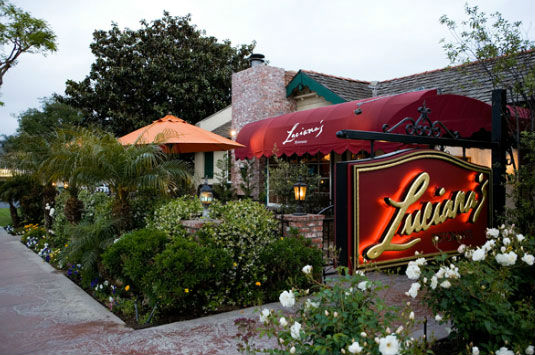 Lucianas Ristorante Wedding Venue In Dana Point Ca