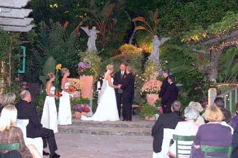 Orange County Wedding Officiant Bruce Danzara In San Clemente