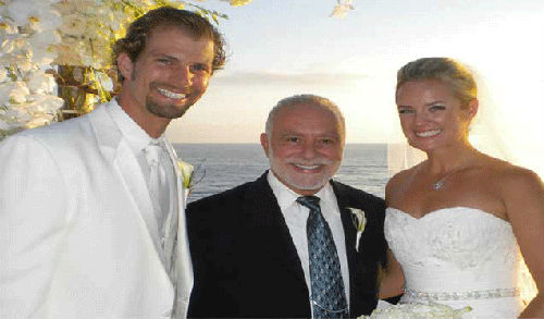 Tie The Knot Ceremonies Wedding Officiants Orange County In Laguna Beach