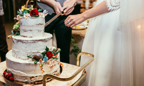 Wedding Cake Cutting Tips 3